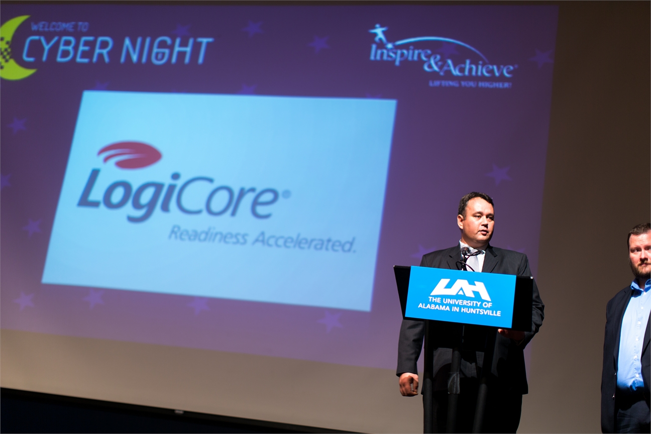 CyberNIght-208